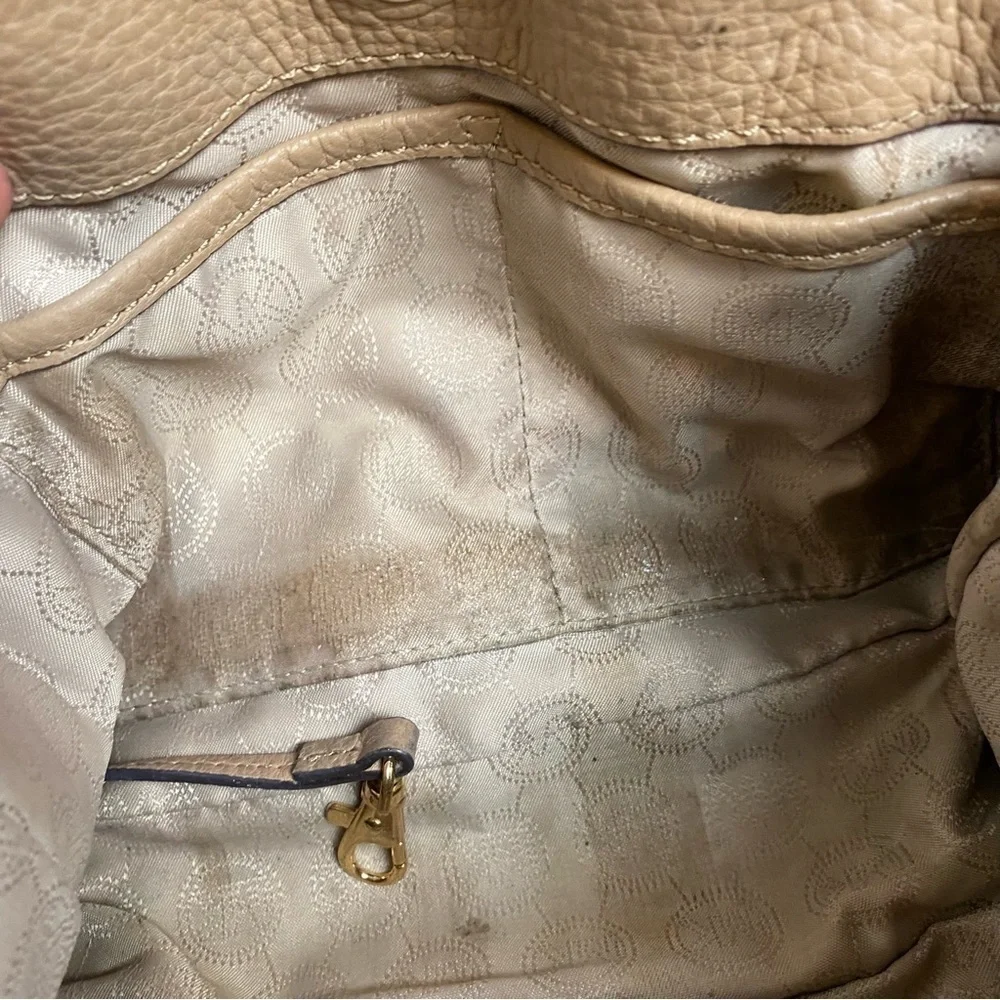 Michael Kors Chain Straps Jet Set Crossbody/Shoulder Bag